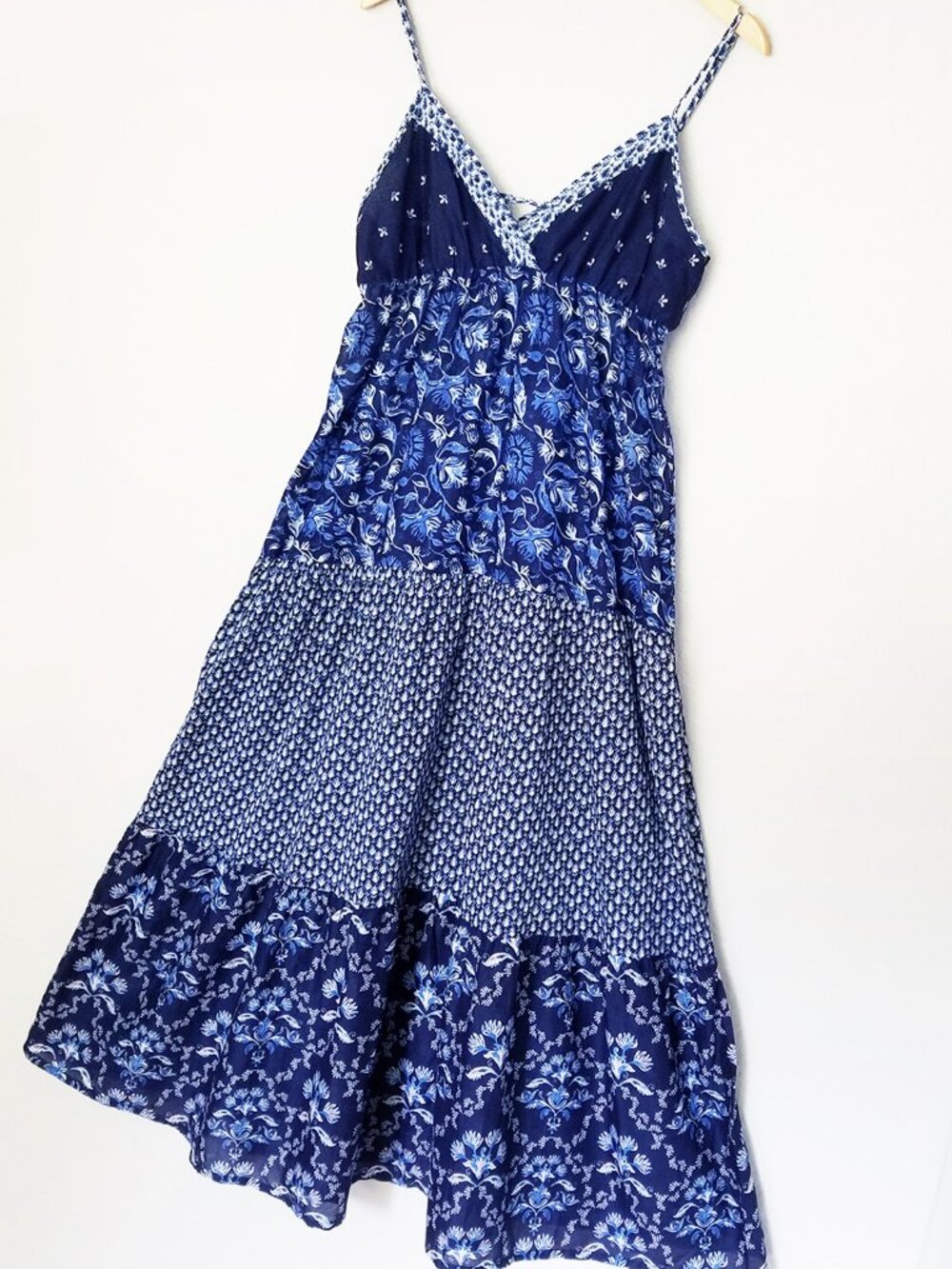 H&M L.O.G.G Blue Tiered Maxi Dress Surplice V Neck Lightweight Cotton Size 12 - Picture 13 of 16